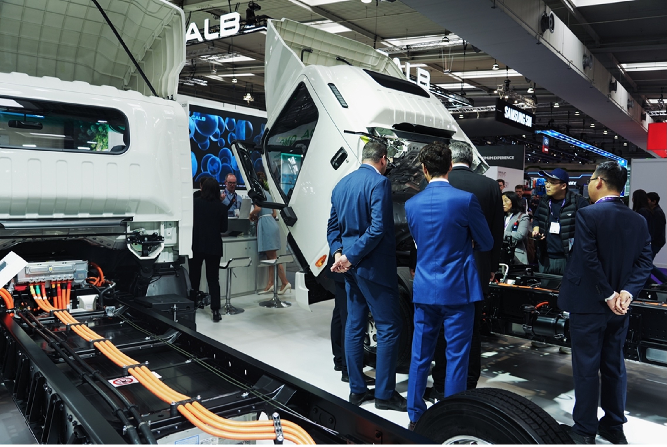 N42 EV та N75 EV заявили себе як яскраві представники електричної комерційної техніки